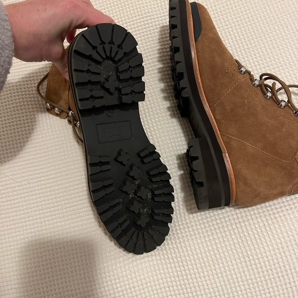 IZZIE Lugsole ankle boot - suede - Picture 3 of 7